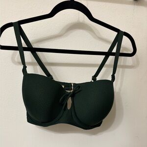 Shade & Shore Elegant Green Bikini Top